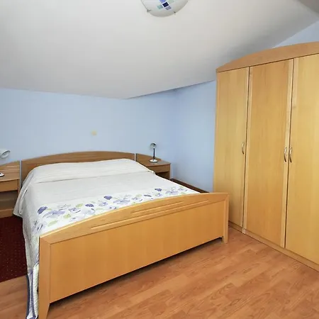 Appartement Lida *