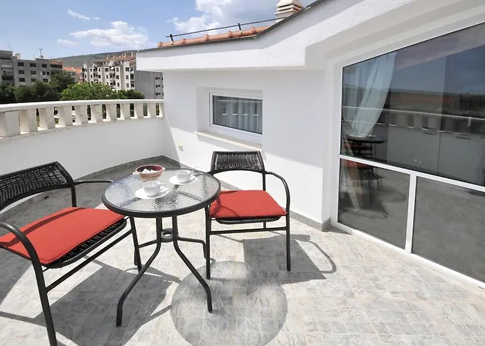 Lida Trogir